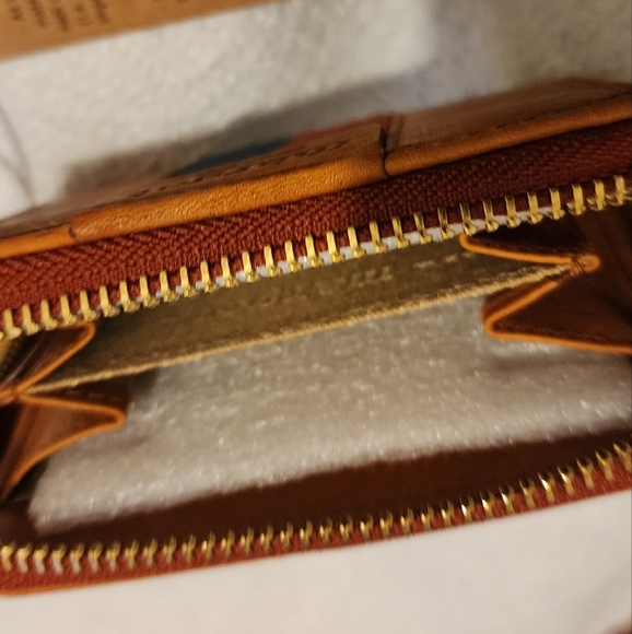 Genuine Leather Small Zipper Around Wallet Brown  Color Block NWT - Picture 5 of 5